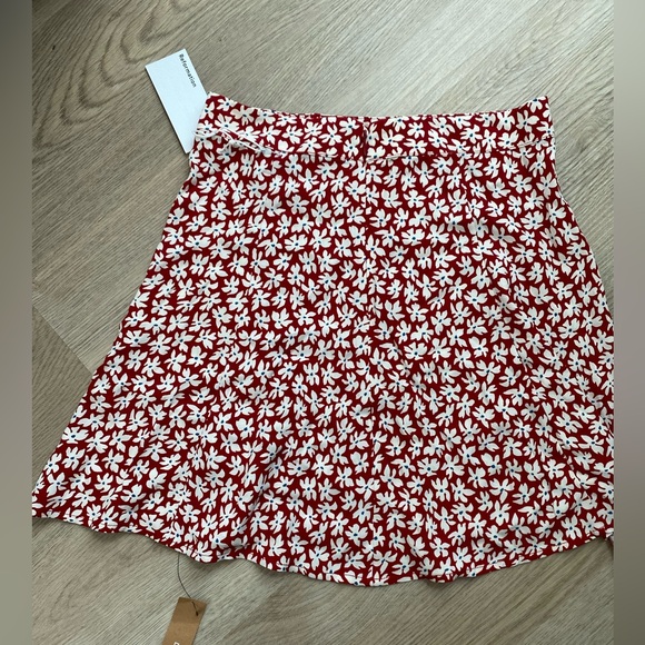 Reformation Flounce skirt in grenadine - Picture 3 of 3